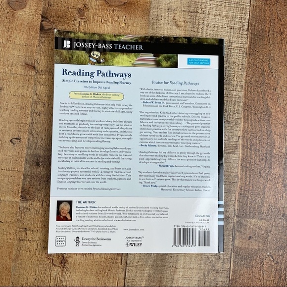 New Reading Pathways Reading Fluency by Dolores G. Hiskes 5th Edition - Picture 2 of 3